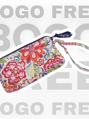 Vera Bradley BOGO FREE SALE Hope Garden Wristlet Zipper Pouch